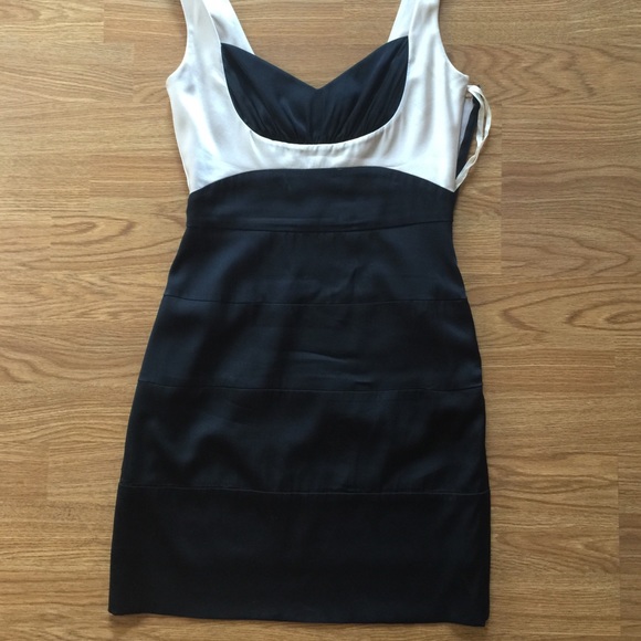 Bcbg size 0, fit a small