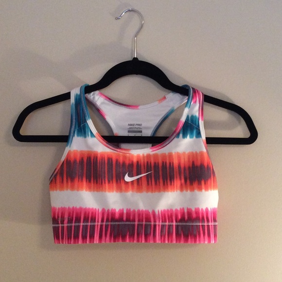 Nike Pro Sports Bra