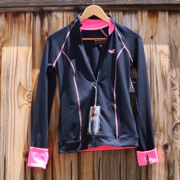 Athletic jacket