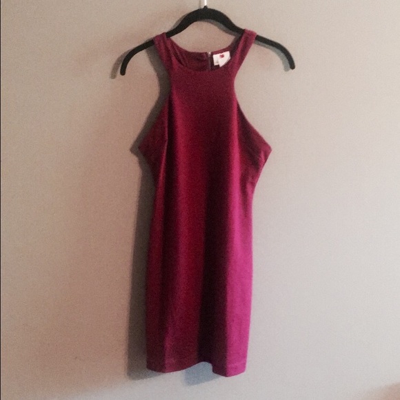 Wine color mini dress with zipper