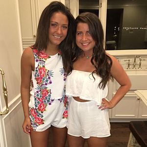 Meet your Posher, Casey