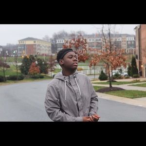 Meet your Posher, Emil