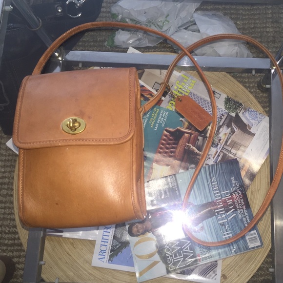 One week sale!! Vintage Coach Crossbody
