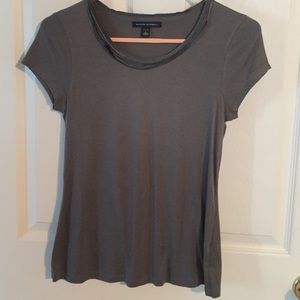 Banana Republic dark gray tee
