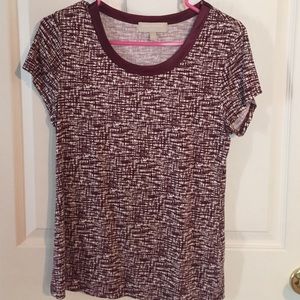 Banana Republic burgundy and white tee