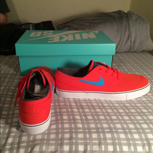 Janoski never worn - Picture 2 of 3