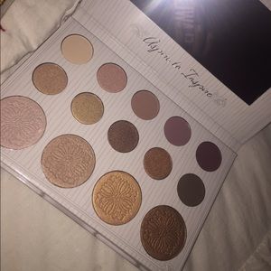 Meet your Posher, Aida