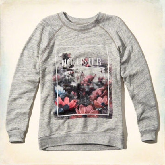 Hollister long sleeve sweater💕💕