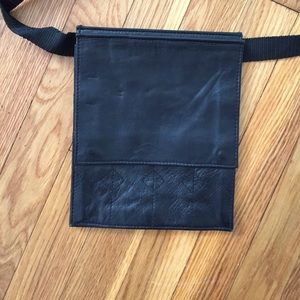 Cosmetologist/barber leather waist sheer holder