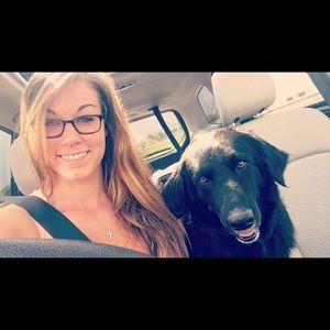 Meet your Posher, Deidra