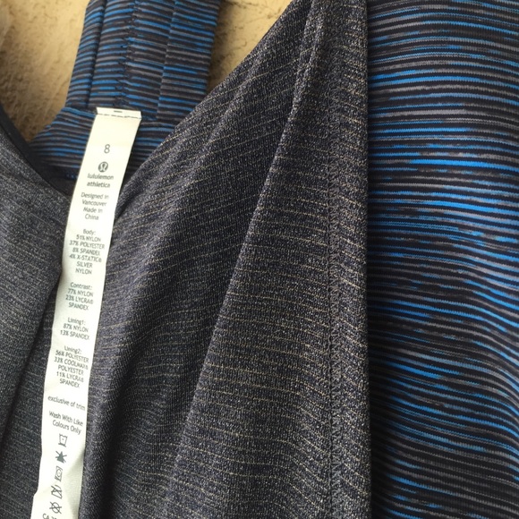 Lululemon tank with built in sports bra - Picture 3 of 4