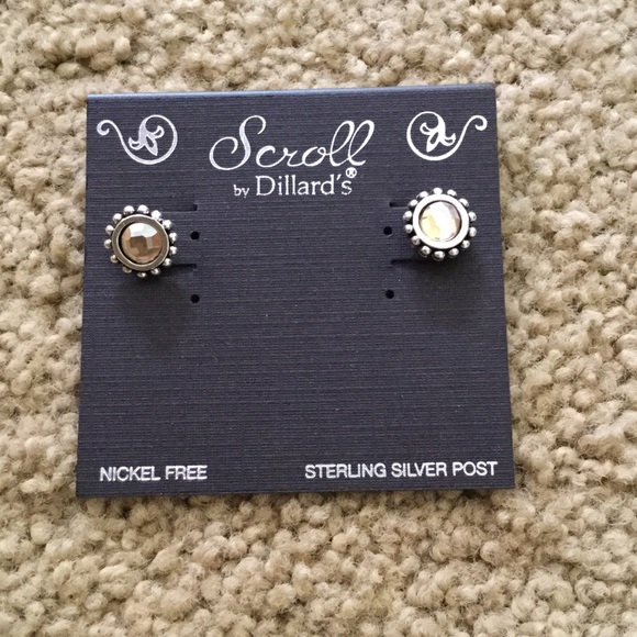 Scroll by Dillard's Citrine-like Stud Earrings NWT