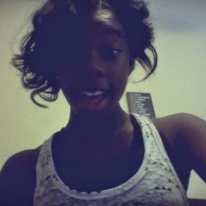 Meet your Posher, Naja