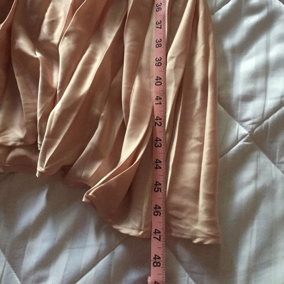 Pleated maxi skirt - Picture 4 of 4