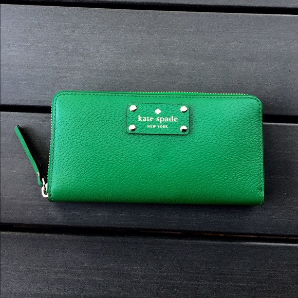 kate spade Handbags - Kate Spade Green Neda Wallet