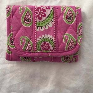 VERA BRADLEY WALLET