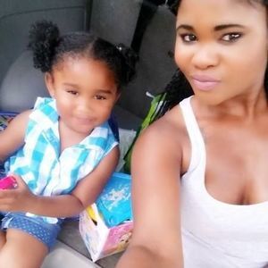 Meet your Posher, Britt