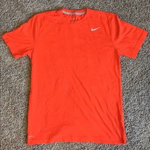 NWOT Nike Dri-Fit Tshirt