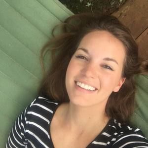 Meet your Posher, Madelaine