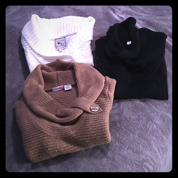 3 short sleeve sweater dresses