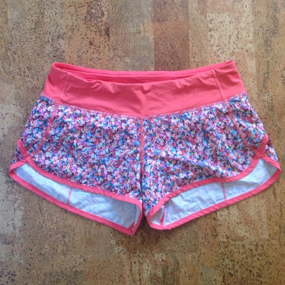Lululemon Speed Shorts adorable floral print!