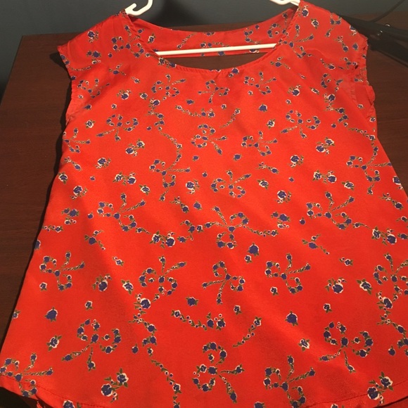 Blouse red flower print