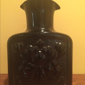 Tiara Indiana Glass Black Water Pitcher Decanter
