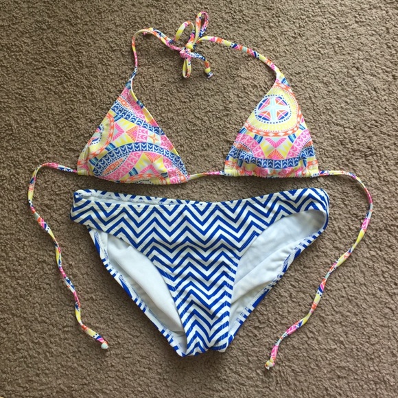 Colorful two piece bathing suit - Picture 1 of 1