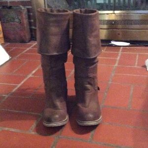 Gorgeous Dirty Laundry Rumplestilz Knee-High Boots