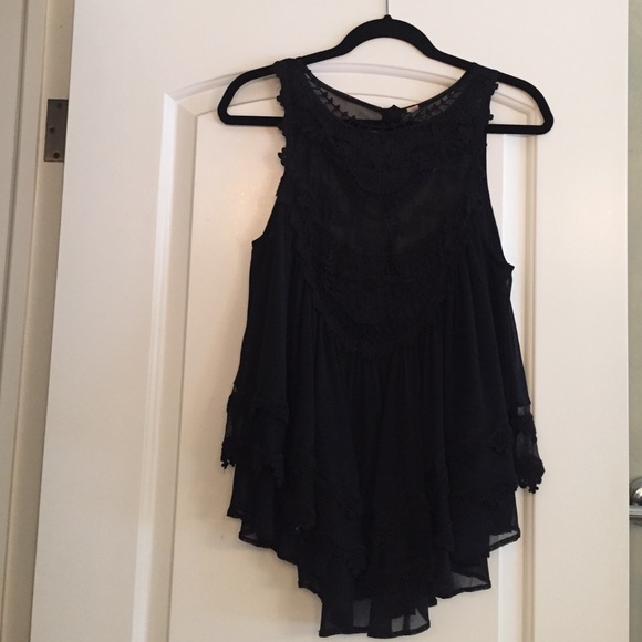 Black lace tank