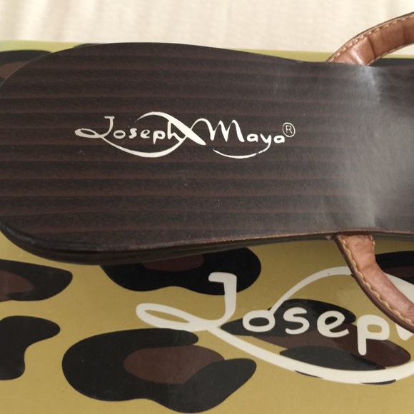 NEW Beautiful Joseph Maya sandals - Picture 4 of 4