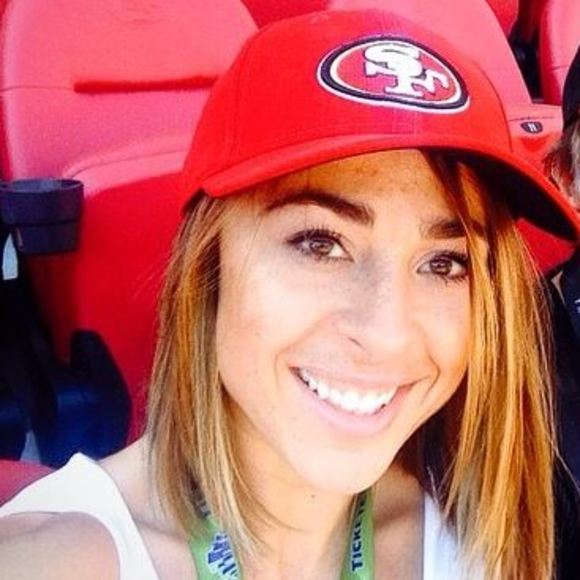 Meet your Posher, Cecelia