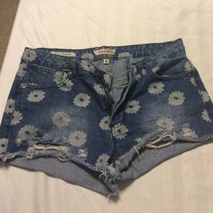 High Waister flower shorts