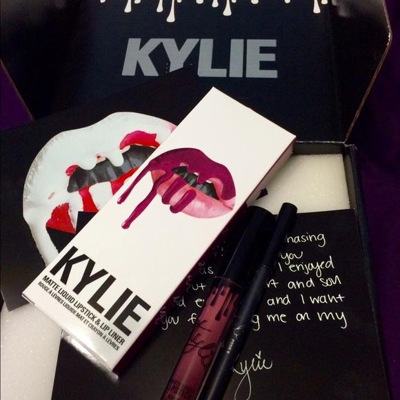NEW IN BOX Kylie Cosmetics Lip Kit in Posie K