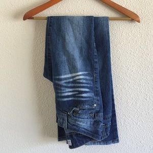 Bootleg distressed jeans
