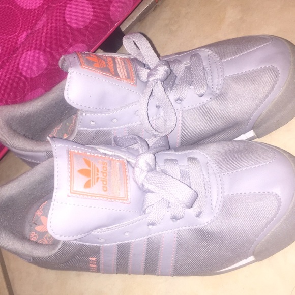 Adidas Samoas