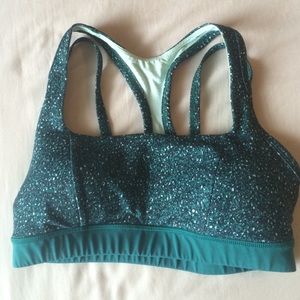 Lululemon size 6 Splendour bra