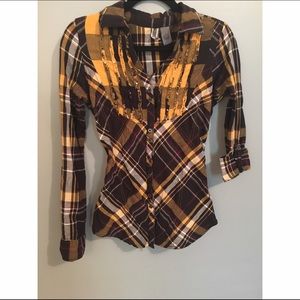 Buckle button down shirt