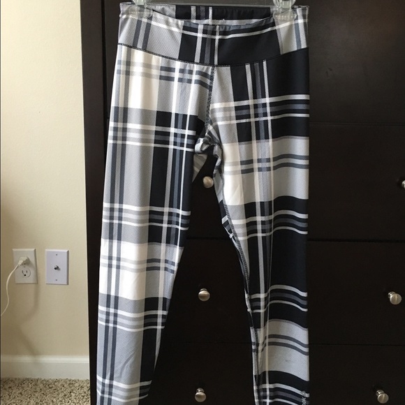 Plaid Running Leggings
