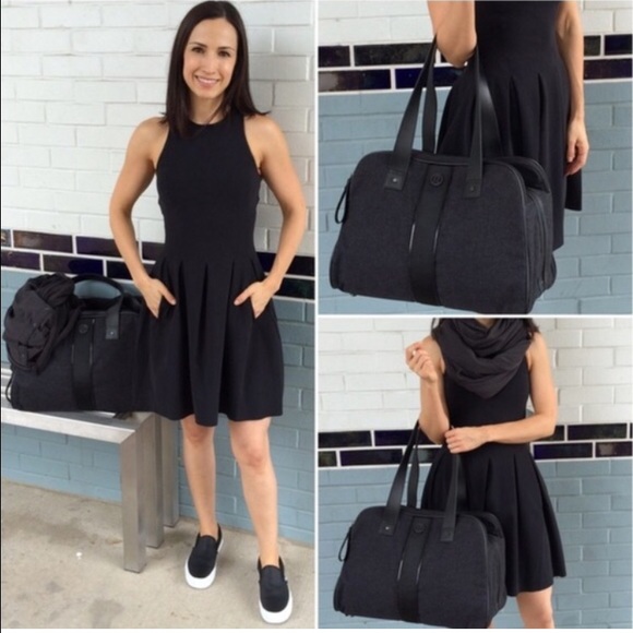 lululemon athletica Dresses & Skirts - Lululemon Black Here to There Dress w pockets