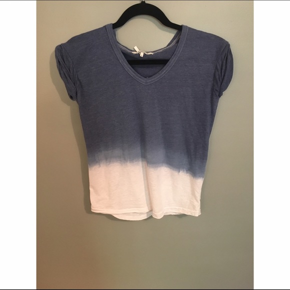 Blue tie-dye t-shirt