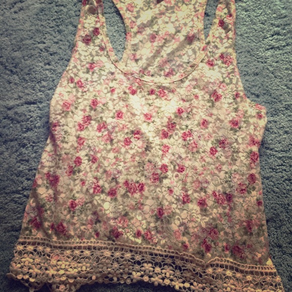 Razorback floral tank