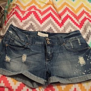 Maurices shorts size 11/12
