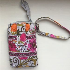 Vera Bradley Wristlet in Tea Garden