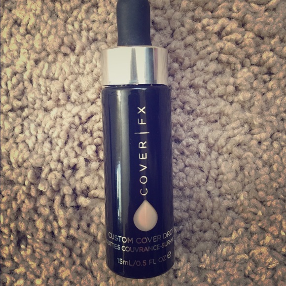 Cover FX Custom Cover Drops in P20