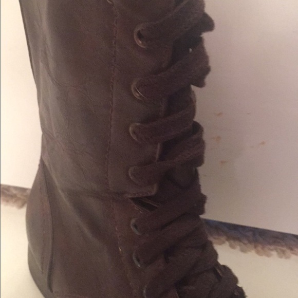 Combat boots - Picture 2 of 3