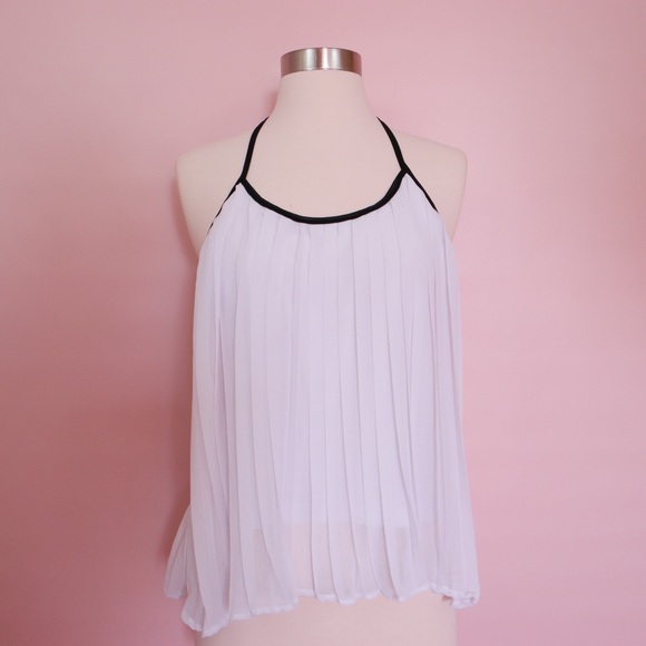 Pleated Backless White and Black Blouse