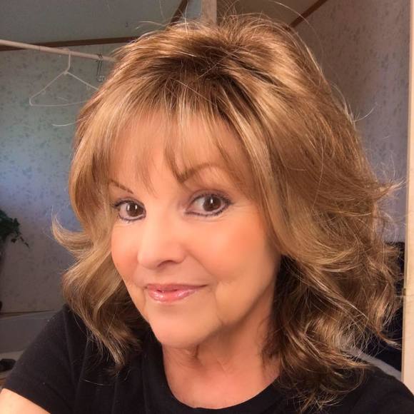 Meet your Posher, Pattie