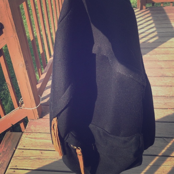 PRICE DROP❤️BRANDY MELVILLE BACKPACK💥