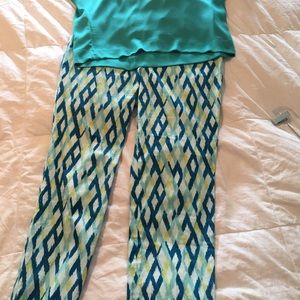 Ann Taylor Capris, Size 10 + Free AT Top!
